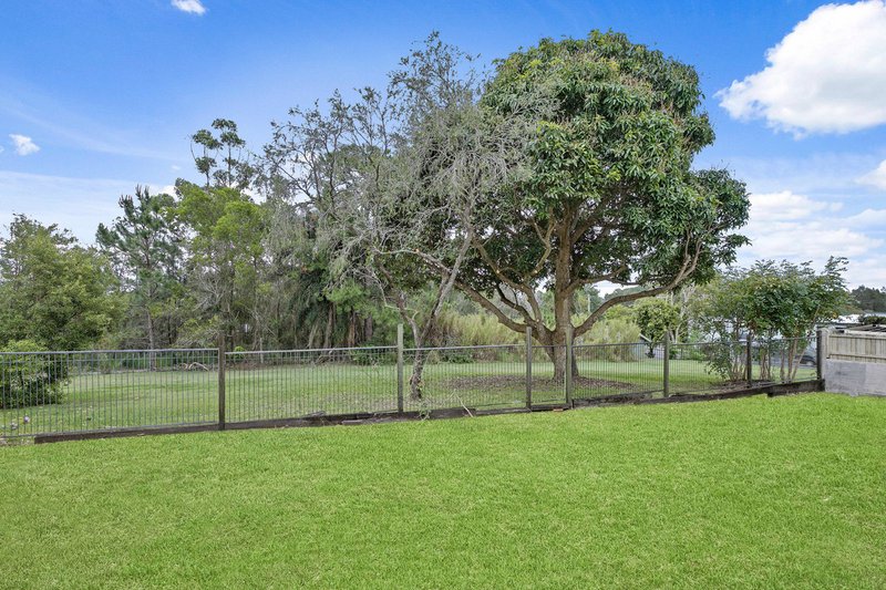 Photo - 4 Pindari Street, Maroochydore QLD 4558 - Image 8