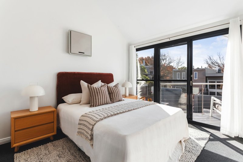 Photo - 4 Pine Street, Newtown NSW 2042 - Image 5