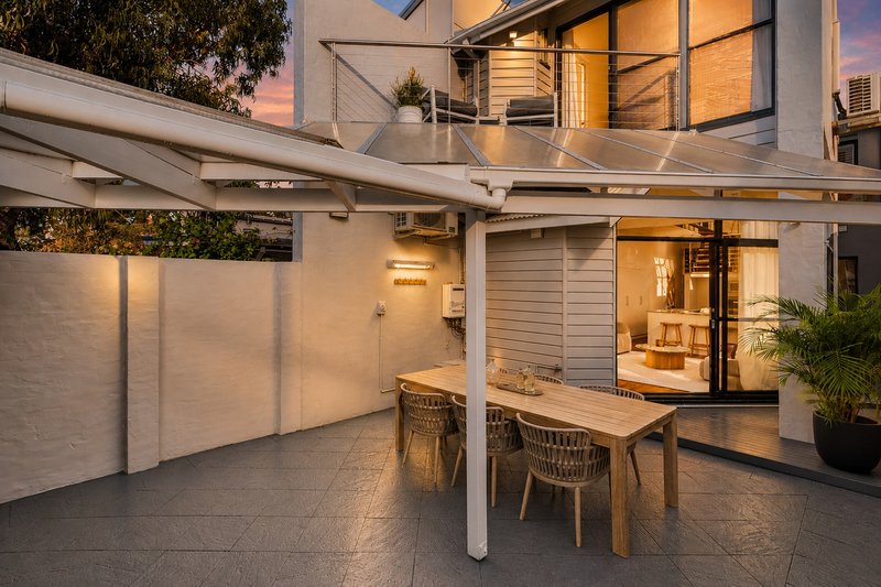 Photo - 4 Pine Street, Newtown NSW 2042 - Image 10