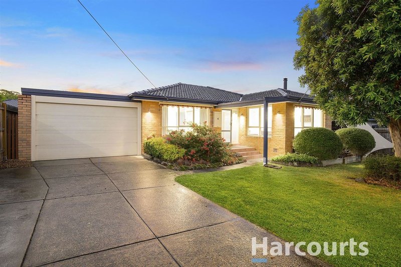 4 Piperita Road, Ferntree Gully VIC 3156