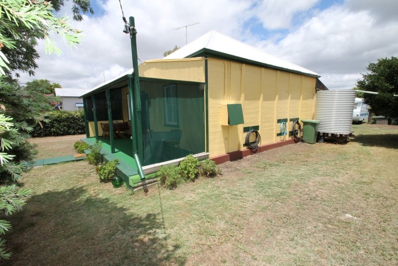 Photo - 4 Pollock Street, Quirindi NSW 2343 - Image 10