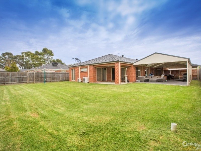 Photo - 4 Pomegranate Way, Pakenham VIC 3810 - Image 11