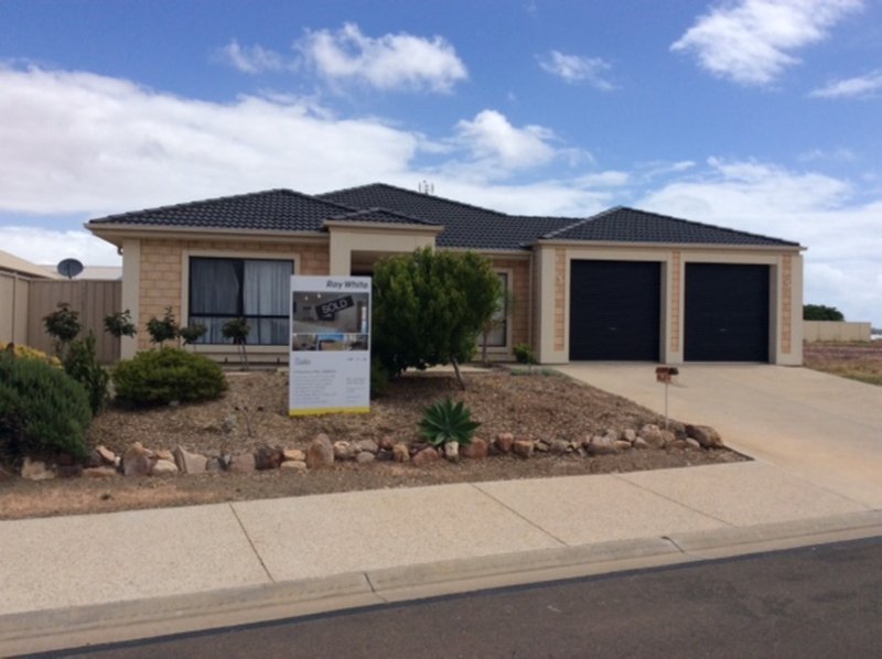 4 Pommern Way, Wallaroo SA 5556