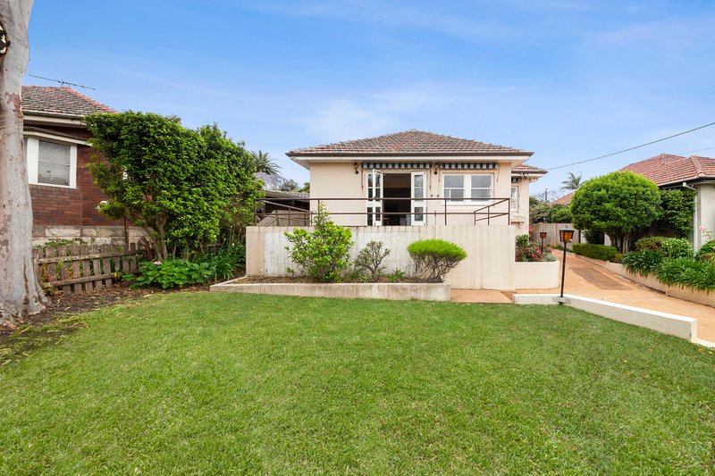 Photo - 4 Ponsonby Parade, Seaforth NSW 2092 - Image 6