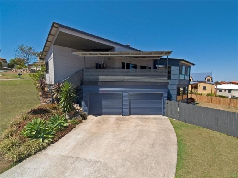 4 Portia Close, Eatons Hill QLD 4037