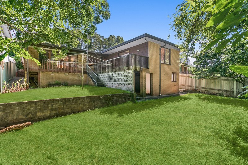 Photo - 4 Poulter Street, West Wollongong NSW 2500 - Image 2