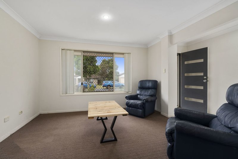 Photo - 4 Prairie Court, Morayfield QLD 4506 - Image 5