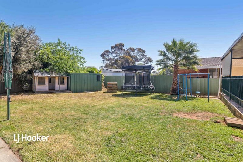 Photo - 4 Preston Street, Elizabeth Downs SA 5113 - Image 13