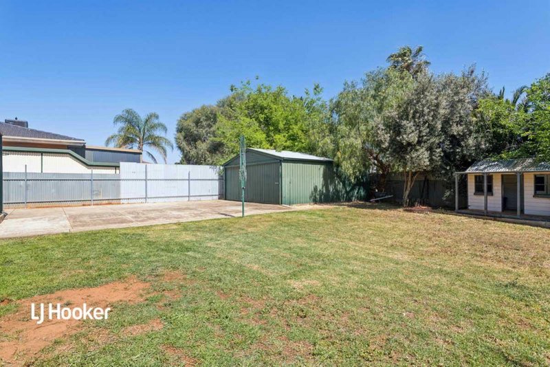 Photo - 4 Preston Street, Elizabeth Downs SA 5113 - Image 14