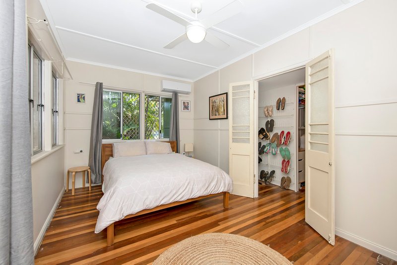 Photo - 4 Price Street, Belgian Gardens QLD 4810 - Image 5