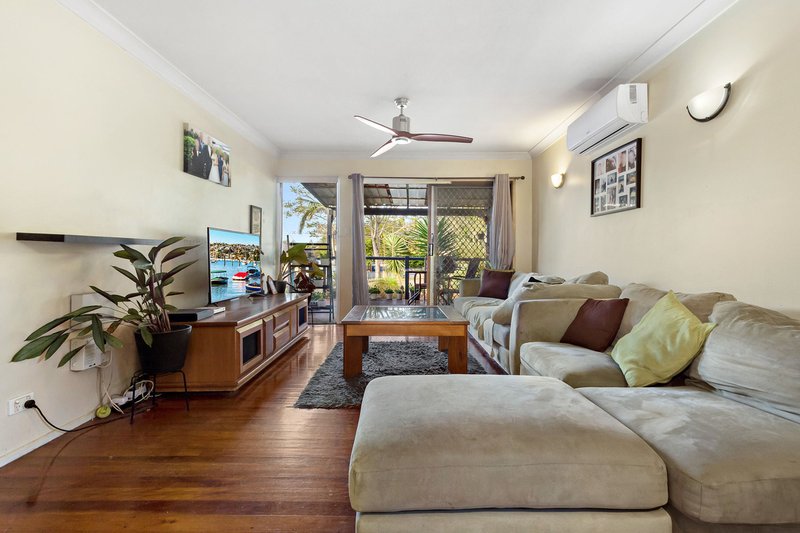 Photo - 4 Primula Street, Nudgee QLD 4014 - Image 3