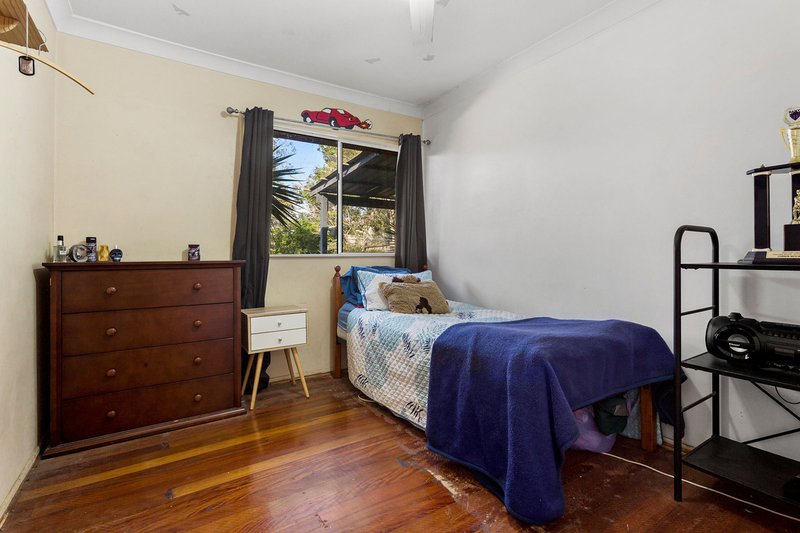 Photo - 4 Primula Street, Nudgee QLD 4014 - Image 11