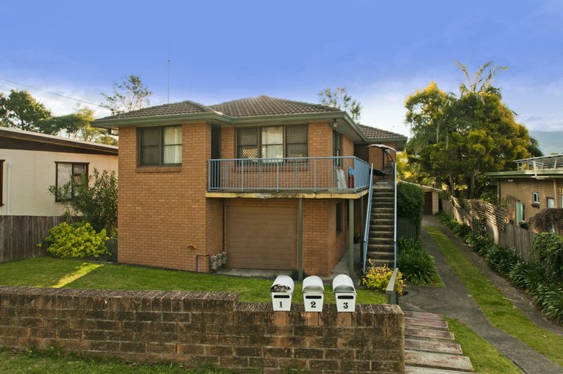 4 Prince Edward Dr , Dapto NSW 2530