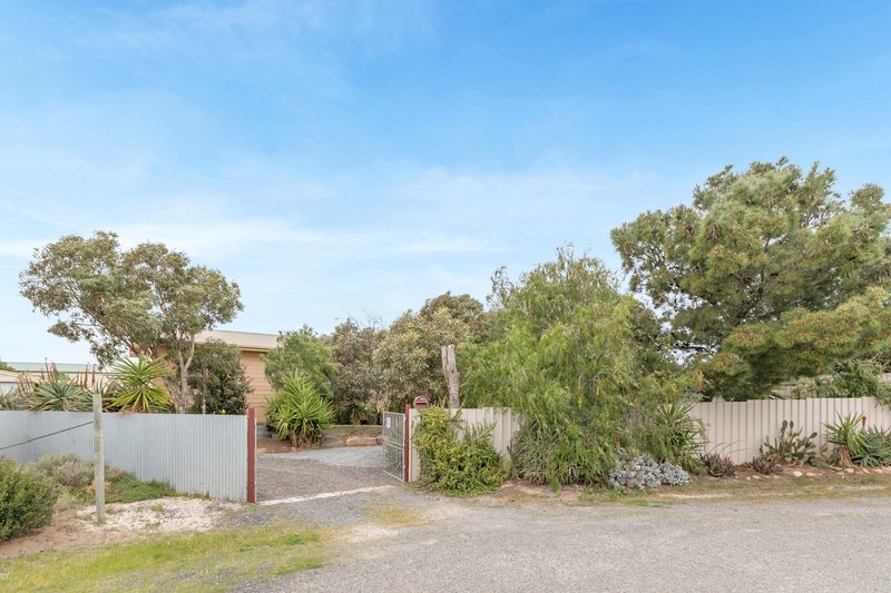 Photo - 4 Prion Court, Thompson Beach SA 5501 - Image 3