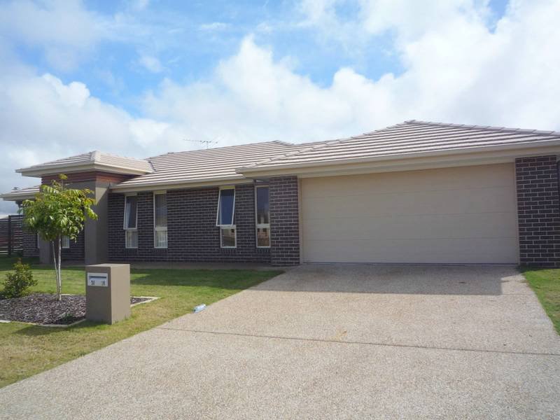 4 Pristine Place, Ningi QLD 4511