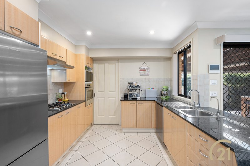 Photo - 4 Purley Close, Bonnyrigg Heights NSW 2177 - Image 6