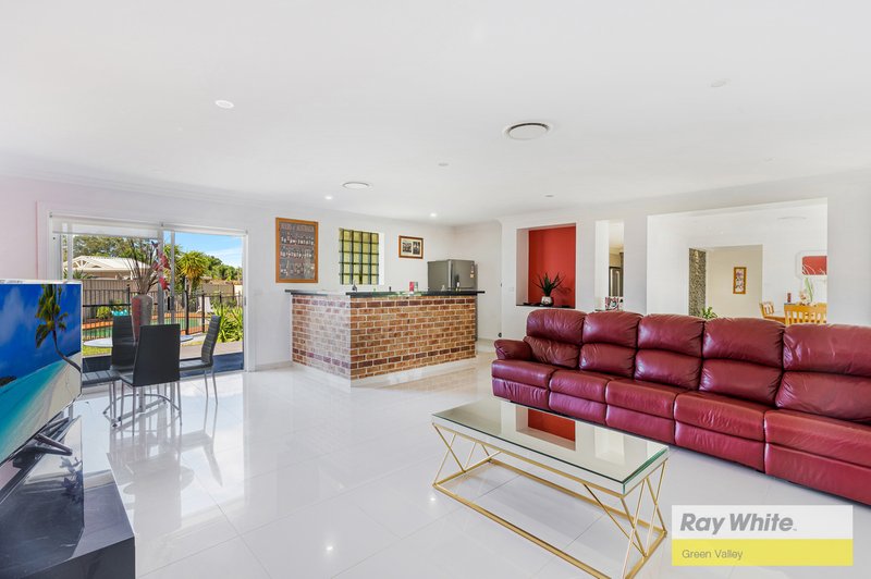 Photo - 4 Quail Place, Hinchinbrook NSW 2168 - Image 13