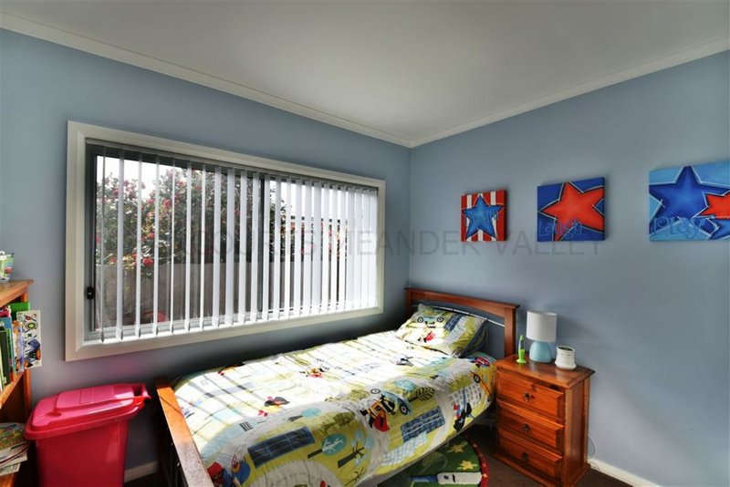 Photo - 4 Quamby Court, Deloraine TAS 7304 - Image 14