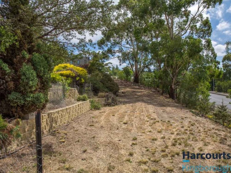 Photo - 4 Radiata Drive, Lindisfarne TAS 7015 - Image 19