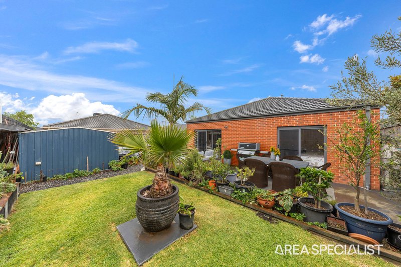 Photo - 4 Randall Avenue, Clyde North VIC 3978 - Image 13