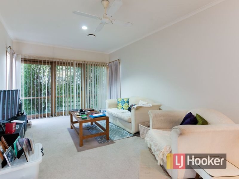 Photo - 4 Raphael Street, Hallam VIC 3803 - Image 8