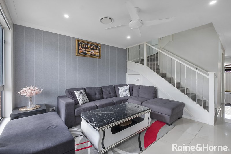 Photo - 4 Raspberry Crescent, Schofields NSW 2762 - Image 2