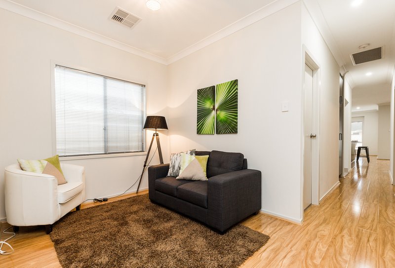 Photo - 4 Rathlin Avenue, Marion SA 5043 - Image 3