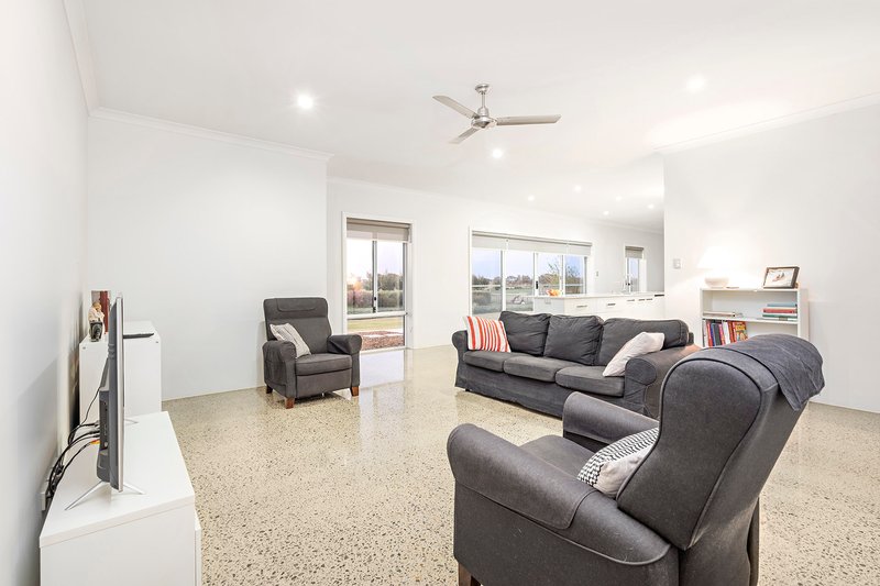 Photo - 4 Readhead Street, Rudds Gully WA 6532 - Image 6