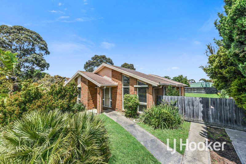 Photo - 4 Rebecca Court, Cranbourne North VIC 3977 - Image 19