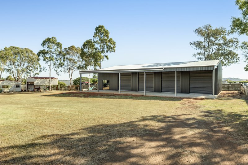 Photo - 4 Rebecca Street, Glenvale QLD 4350 - Image 17