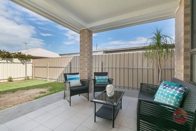 Photo - 4 Regan Avenue, Morphettville SA 5043 - Image 4