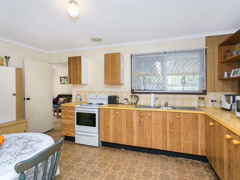 Photo - 4 Regency Place, Mudgeeraba QLD 4213 - Image 7