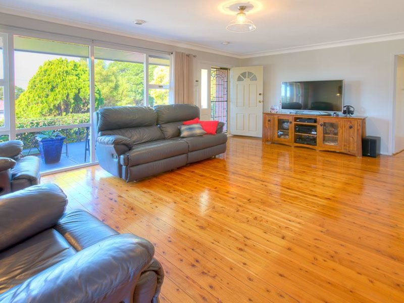 Photo - 4 Reilleys Road, Winston Hills NSW 2153 - Image 5