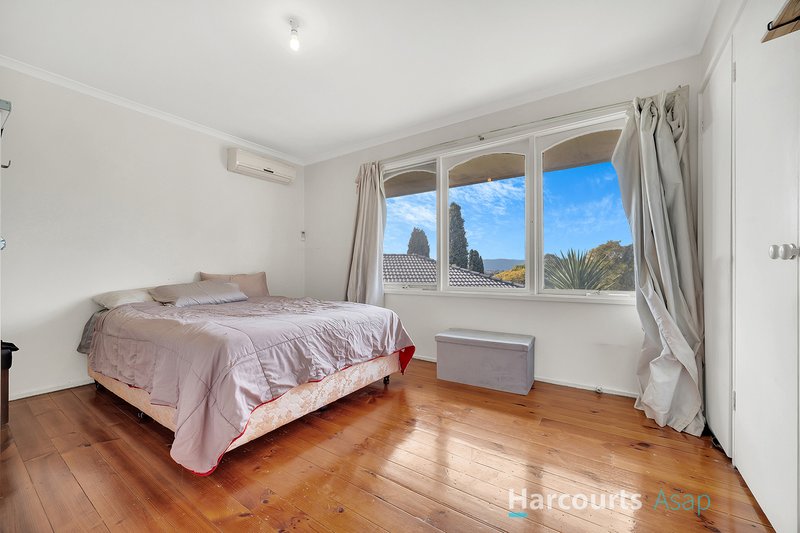 Photo - 4 Renbold Place, Mulgrave VIC 3170 - Image 10