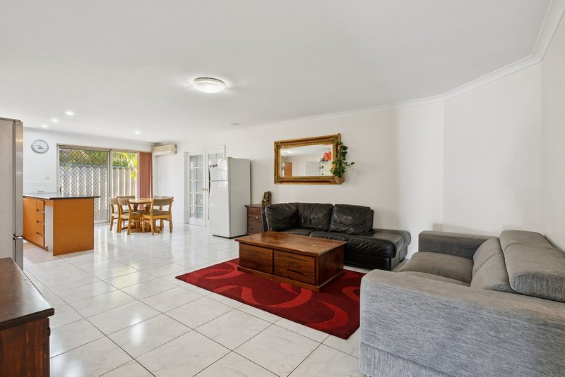 Photo - 4 Rendition Place, Redcliffe WA 6104 - Image 5