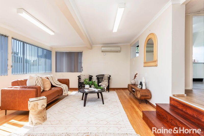 Photo - 4 Richardson Street, Wallsend NSW 2287 - Image 3