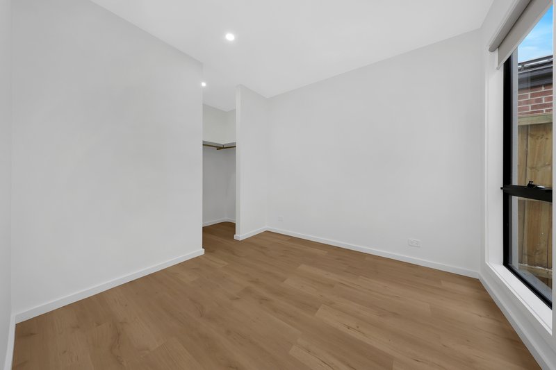 Photo - 4 Ringtail Place, Mickleham VIC 3064 - Image 12