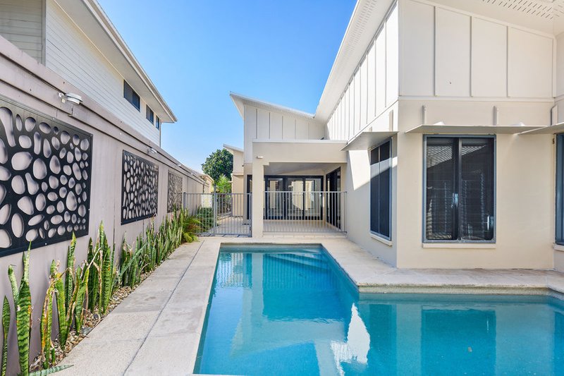 Photo - 4 Ripple Court, Coomera QLD 4209 - Image