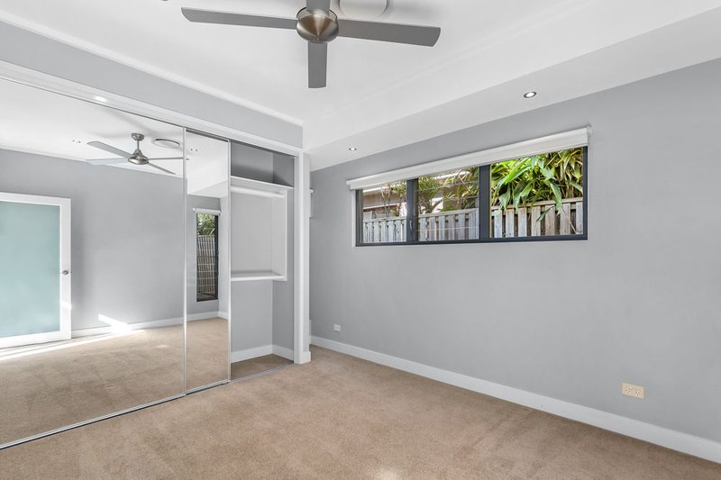 Photo - 4 Ripple Court, Coomera QLD 4209 - Image 11