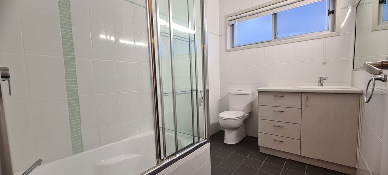 Photo - 4 Ritchie Crescent, , Taree NSW 2430 - Image 11