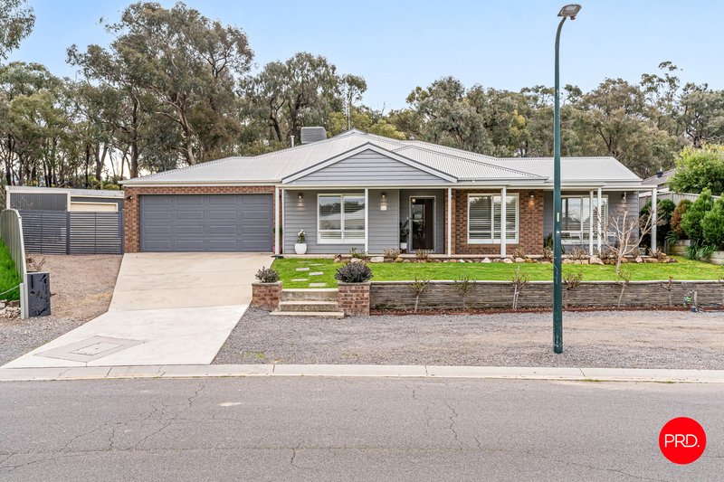 Photo - 4 Ritchie Drive, Kangaroo Flat VIC 3555 - Image 1