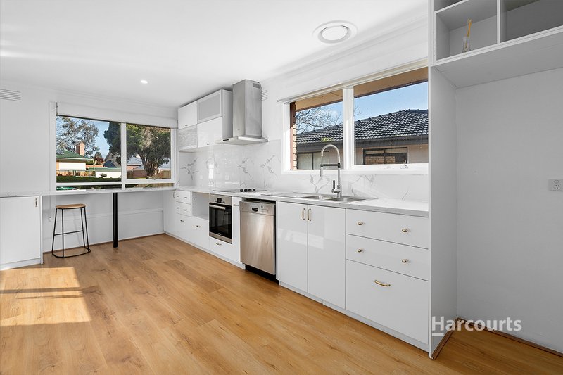 Photo - 4 Riverview Crescent, Eumemmerring VIC 3177 - Image 2