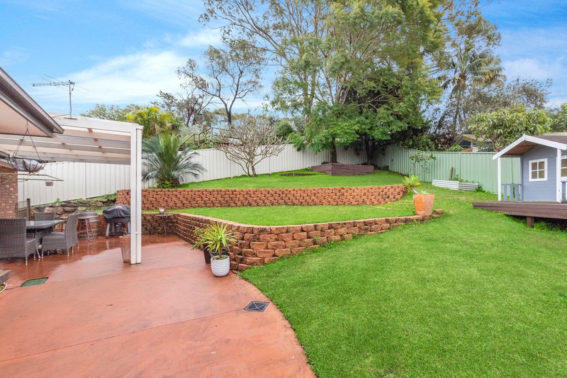 Photo - 4 Robert Street, Kanahooka NSW 2530 - Image 8