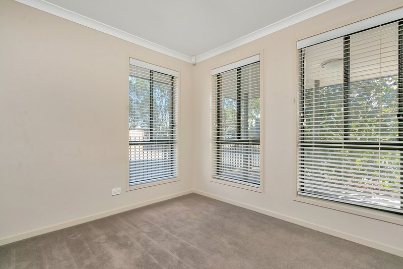 Photo - 4 Roberts Street, Munno Para SA 5115 - Image 7