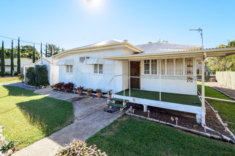 Photo - 4 Roberts Street, South Gladstone QLD 4680 - Image 13