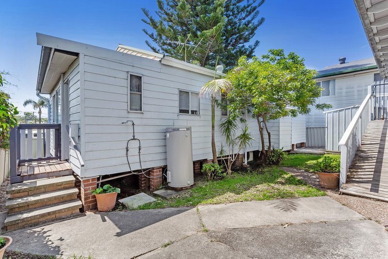 Photo - 4 Robinson Street, Anna Bay NSW 2316 - Image 10