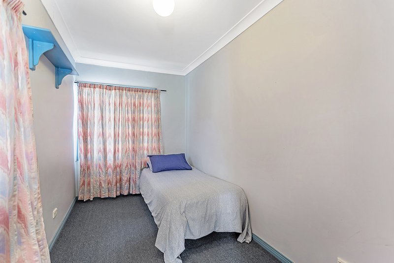 Photo - 4 Robinson Street, Anna Bay NSW 2316 - Image 16