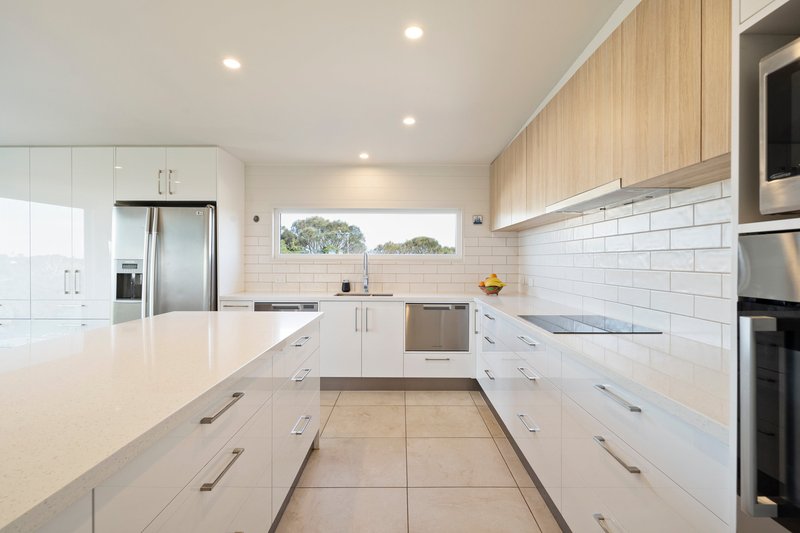 Photo - 4 Robyn Court, Rye VIC 3941 - Image 5