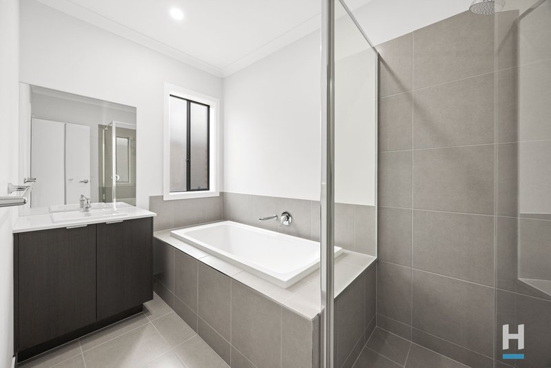 Photo - 4 Rockley Avenue, Warragul VIC 3820 - Image 9