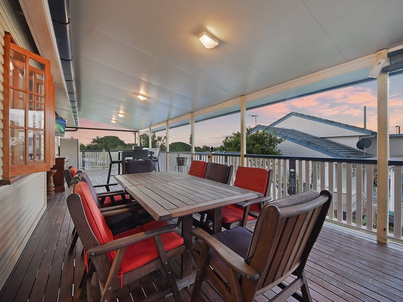 Photo - 4 Romney Street, Brighton QLD 4017 - Image 2